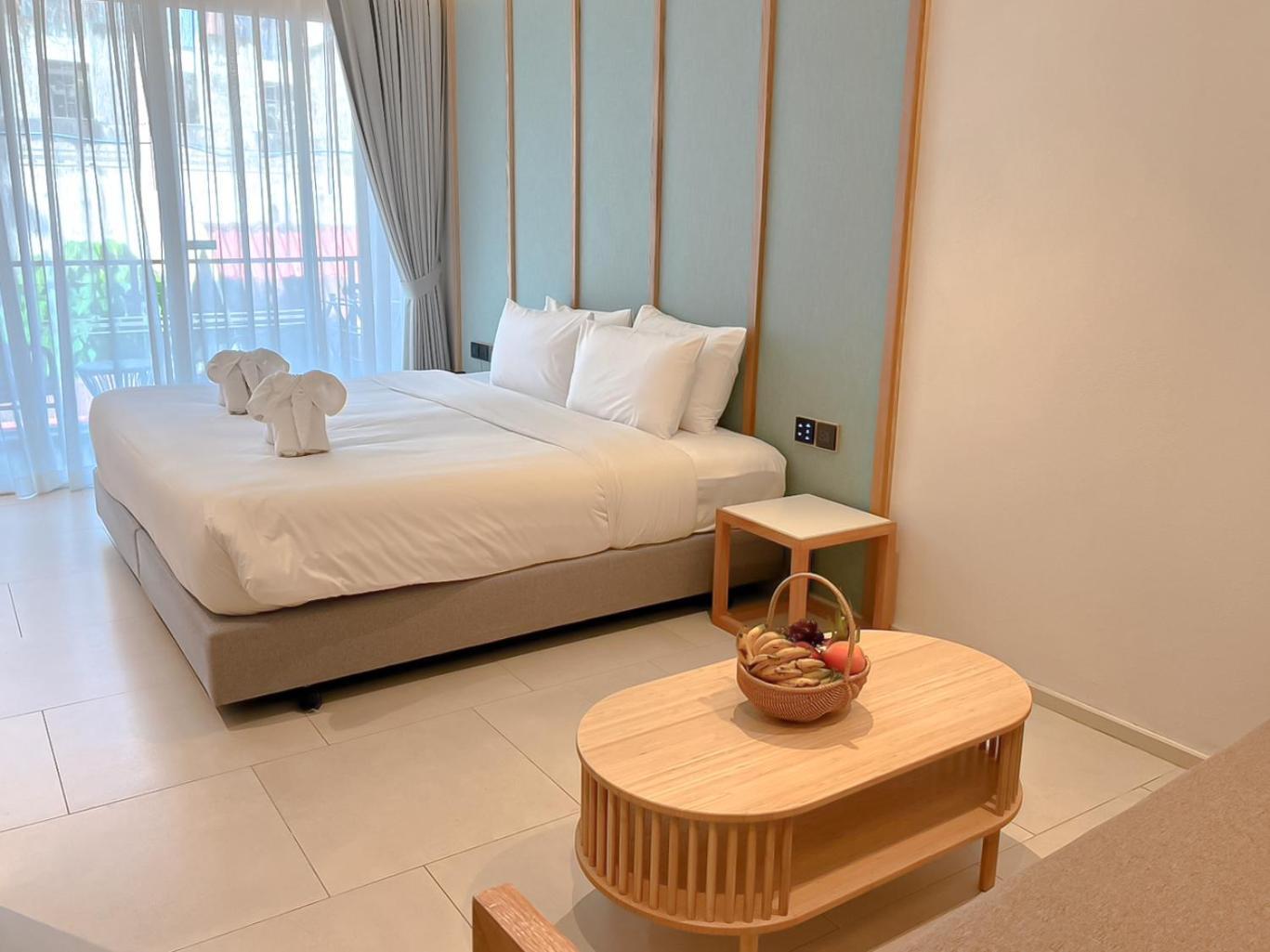 Peach Hill Resort - Sha Extra Plus Pantai Kata Luaran gambar