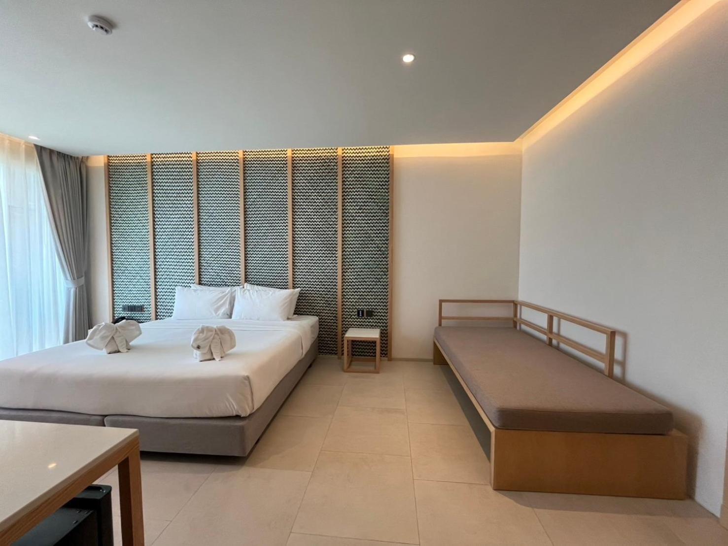 Peach Hill Resort - Sha Extra Plus Pantai Kata Luaran gambar